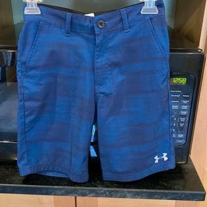 Boys Under Armour shorts